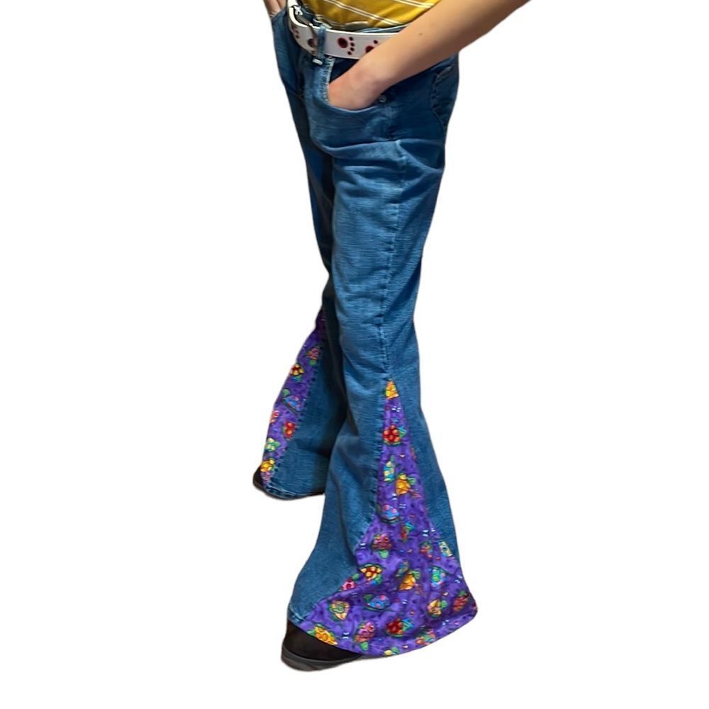 Levi’s Custom Flare Jeans, Turtles Hippie Pants, up cycled Levi’s 515, 6 medium